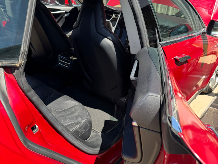 2013 Tesla