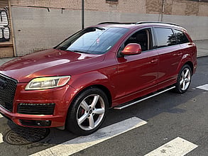 2009 AUDI Q7