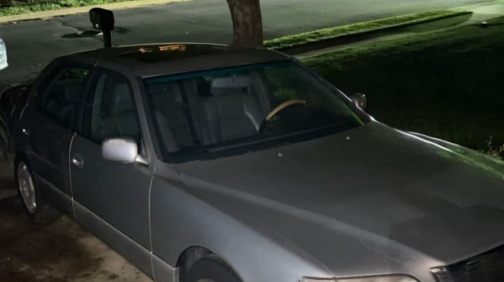2000 Lexus