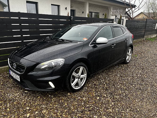 2014 Volvo V40