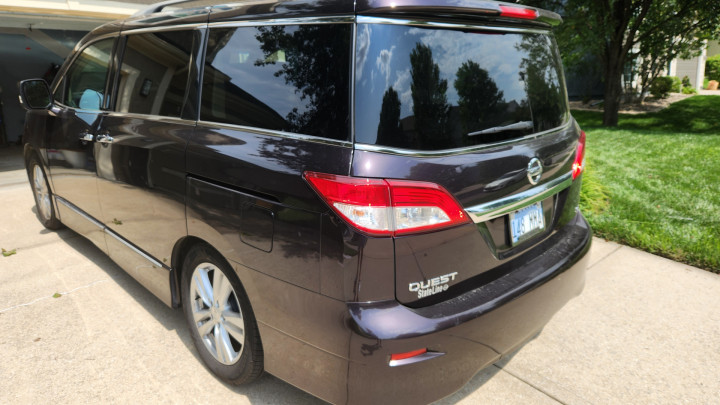 2011 Nissan Quest