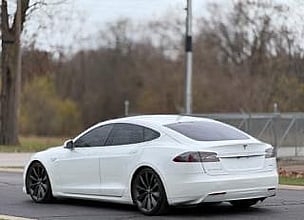 2013 TESLA Model S