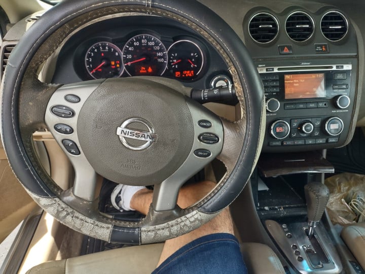 Nissan 33175