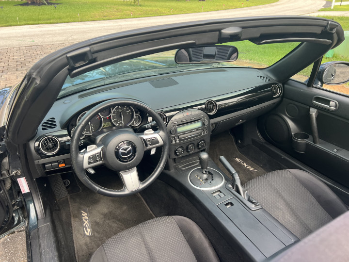 2006 Mazda MX-5 Miata
