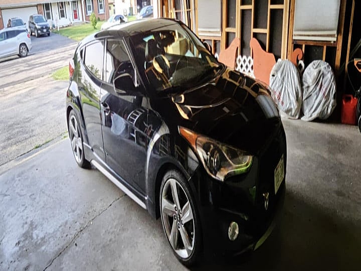 Hyundai Veloster