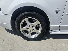2003 FORD Mustang