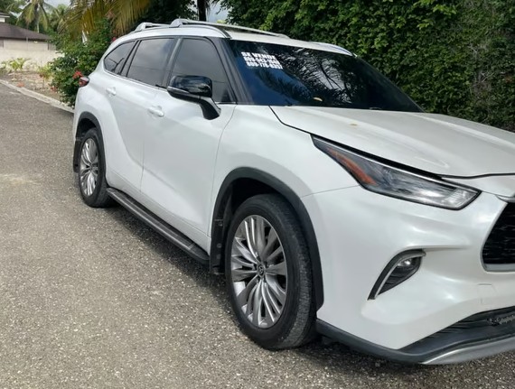 2021 Toyota Highlander