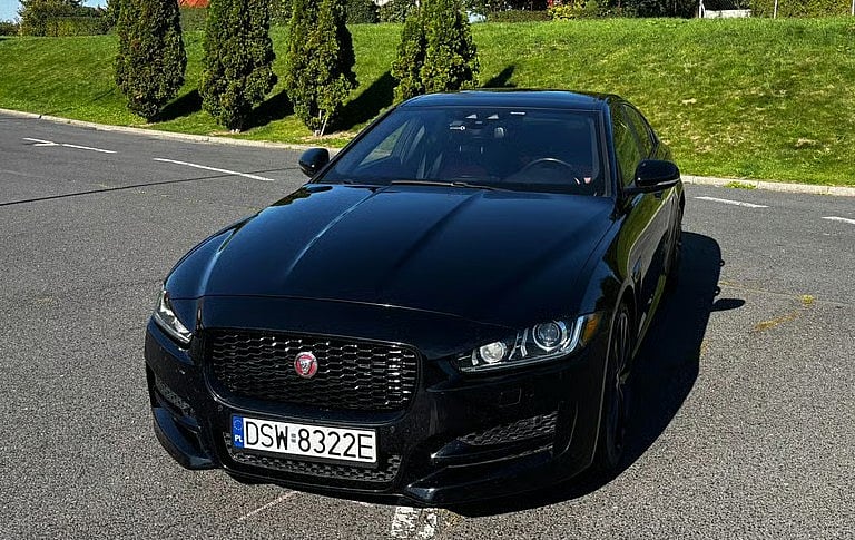 2018 Jaguar XE