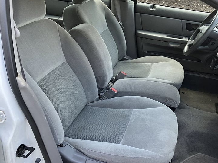 2006 Ford Taurus