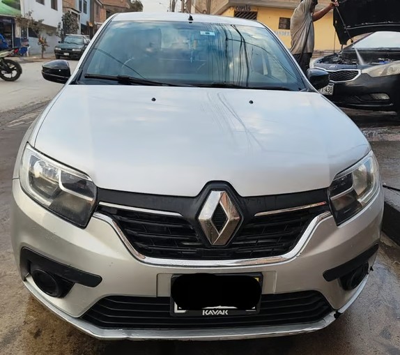 2021 Renault Logan