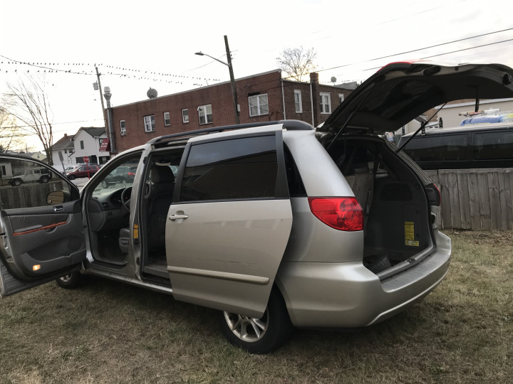 Toyota Sienna 11550