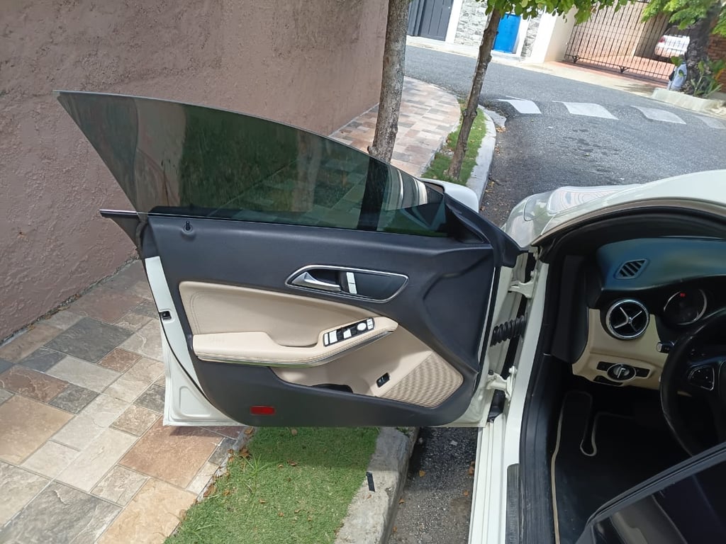 2015 Mercedes-Benz GLA