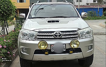 2011 Toyota Fortuner