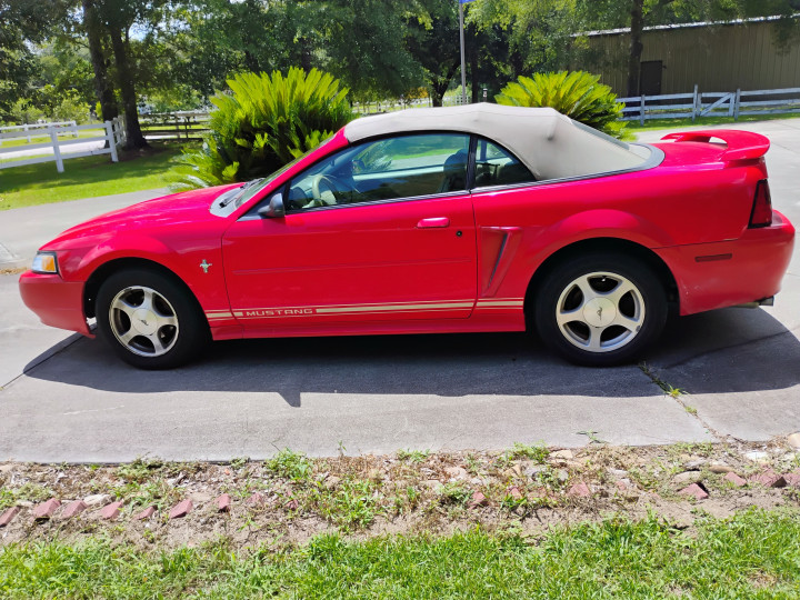 2001 Ford