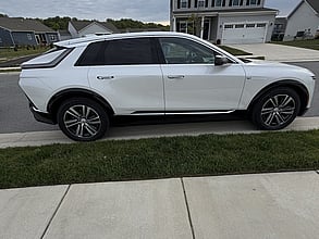 2025 Cadillac LYRIQ