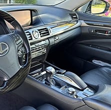 2016 Lexus LS