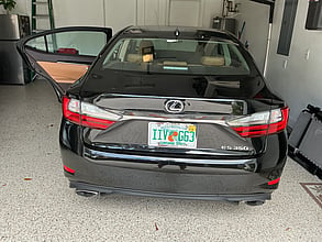 2017 LEXUS ES