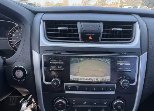 Nissan Altima