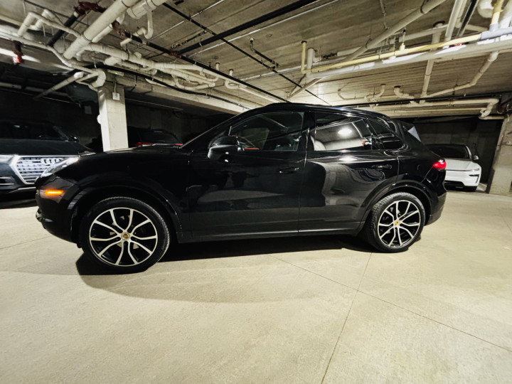 Porsche Minneapolis