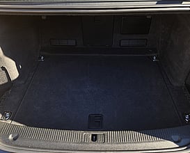 2011 AUDI A8