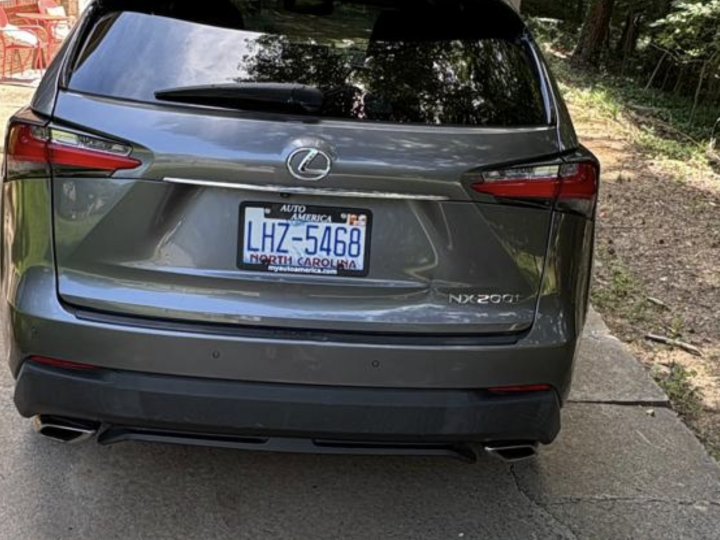 Lexus NX 28270