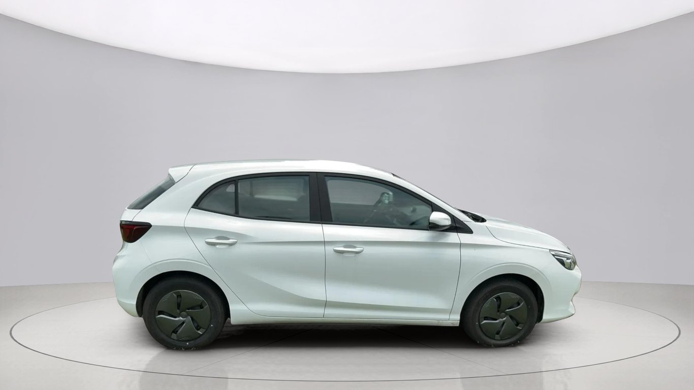 2026 MG 3