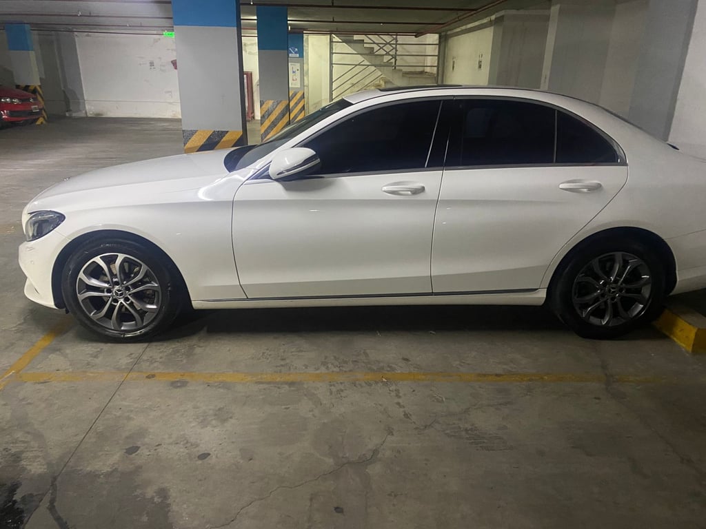 2018 Mercedes-Benz C-Class