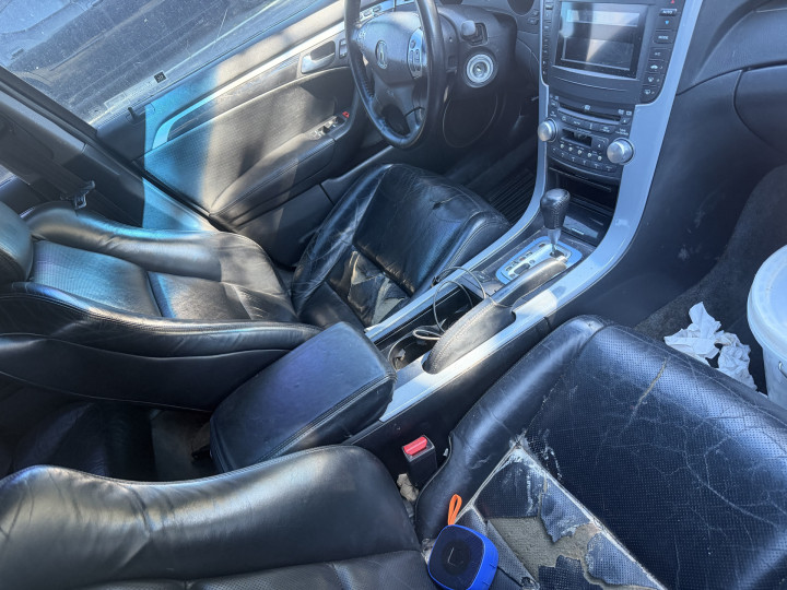 Acura East Sonora