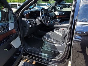 2020 Lincoln Navigator