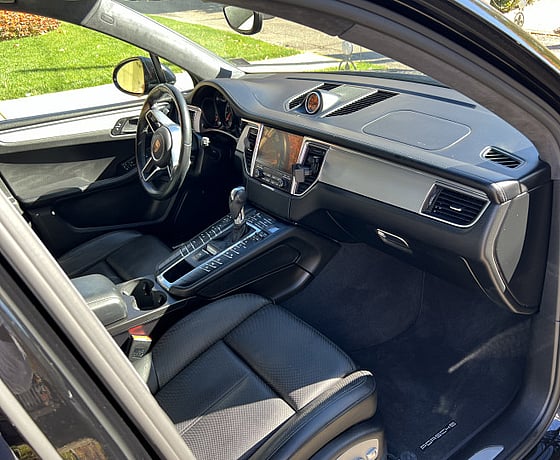 2017 Porsche Macan