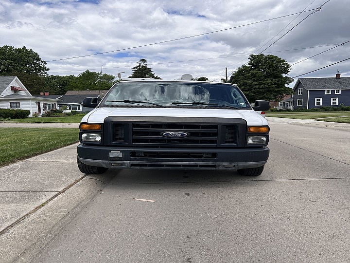 Ford E-Series Van