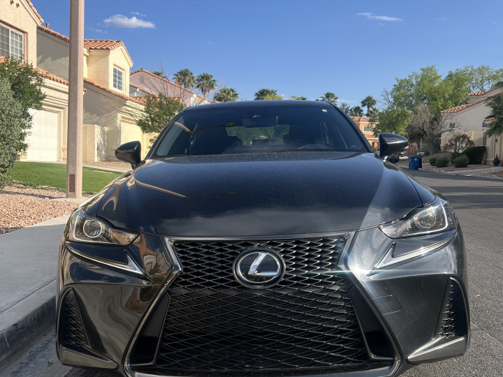 2017 Lexus IS