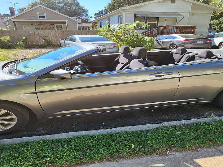 2013 Chrysler 200