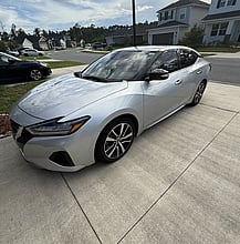 2022 NISSAN Maxima