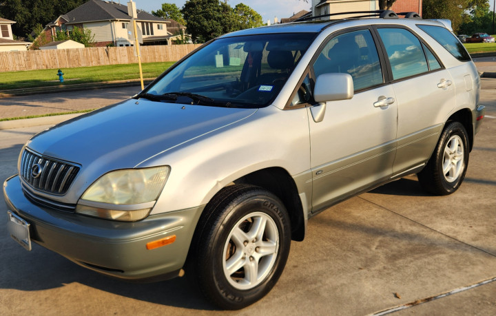 2002 Lexus
