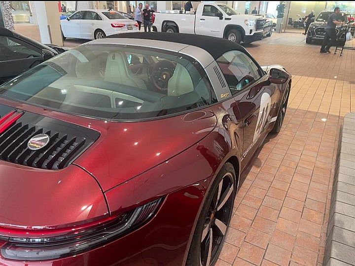 2021 Porsche 911