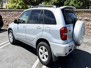 2004 Toyota RAV4