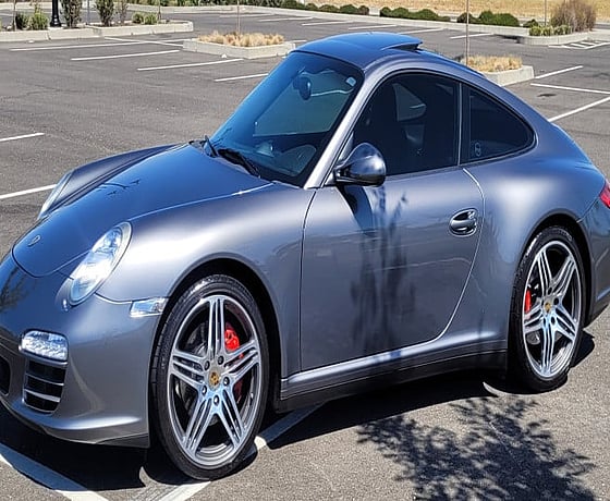 2011 PORSCHE 911