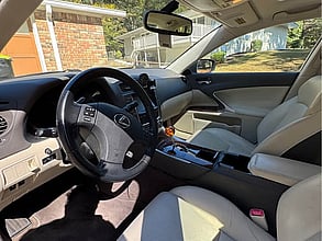 2010 LEXUS IS