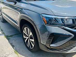2023 VOLKSWAGEN Taos