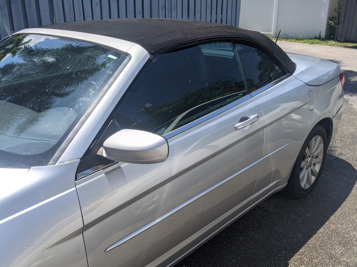 2012 CHRYSLER 200