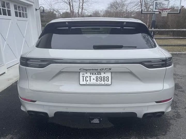 2023 Porsche Cayenne