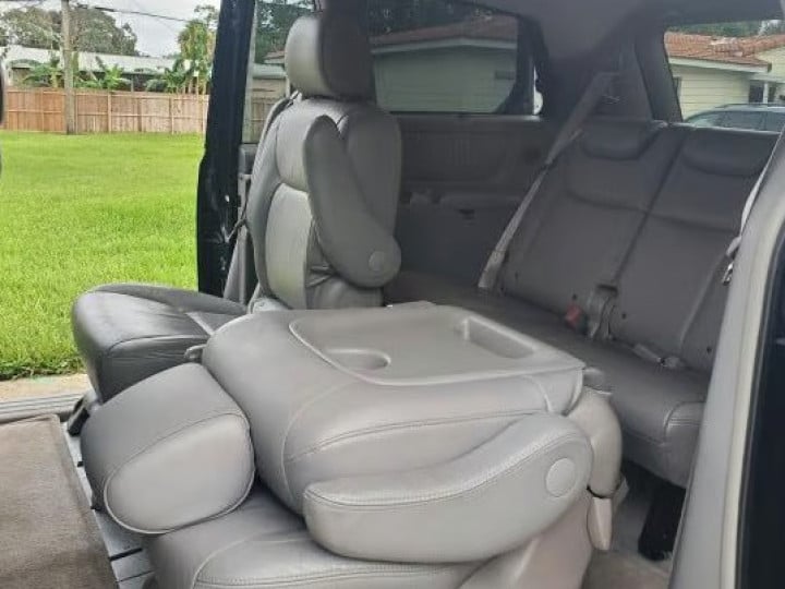 2006 Toyota Sienna