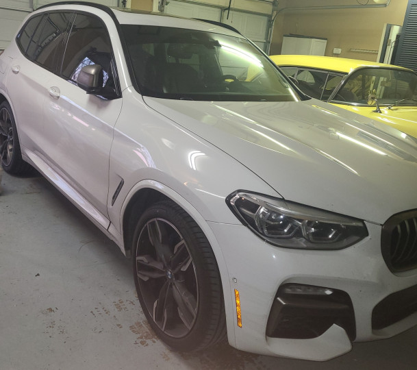 2019 BMW