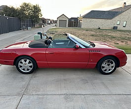 2003 Ford Thunderbird