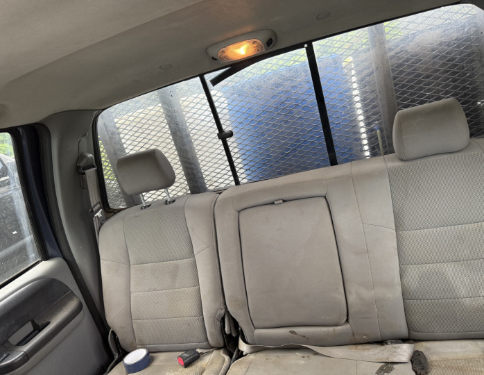 2006 FORD F-550