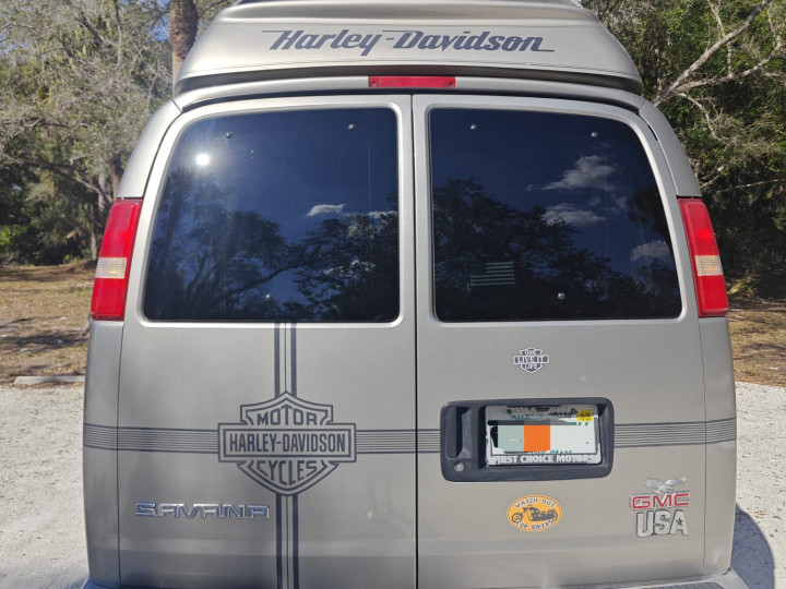 2004 GMC Savana