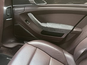 2011 PORSCHE Panamera