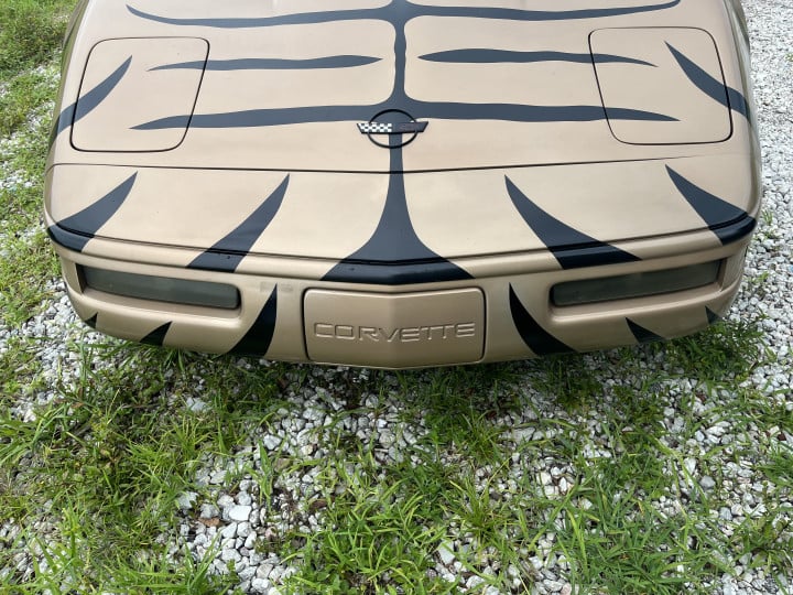 Chevrolet Corvette 33756