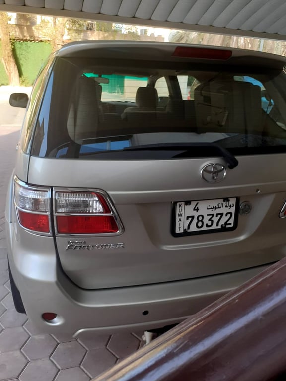 car-2